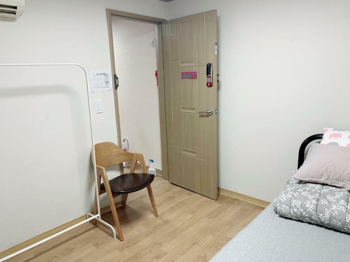 Bomulzip Hongdae Guesthouse Сеул Екстериор снимка